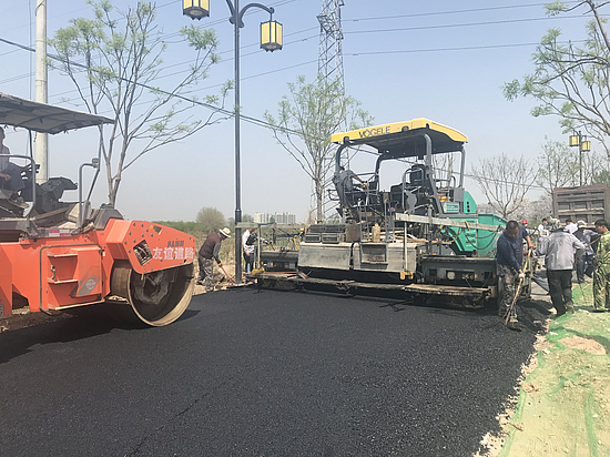 柏油馬路整村鋪設 (1).jpg