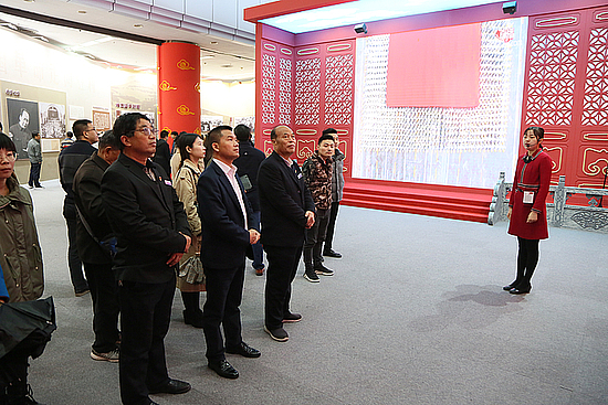 空港新城黨員干部員工參觀陜西省慶祝中華人民共和國成立70周年成就展