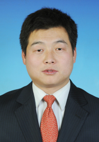 張強(qiáng)