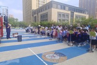 西咸新區消防救援支隊詩經里小型站深入七里鎮第一幼兒園開展消防培訓演練活動