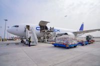 西安日報(bào)刊發(fā)報(bào)道《“空中朋友圈”擴(kuò)容 西安咸陽國際機(jī)場國際貨運(yùn)同比增長141.3%》